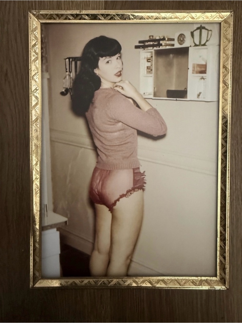 Vintage 5x7 MCM Gold Tone Frame with Bettie Page Pin-Up Photo